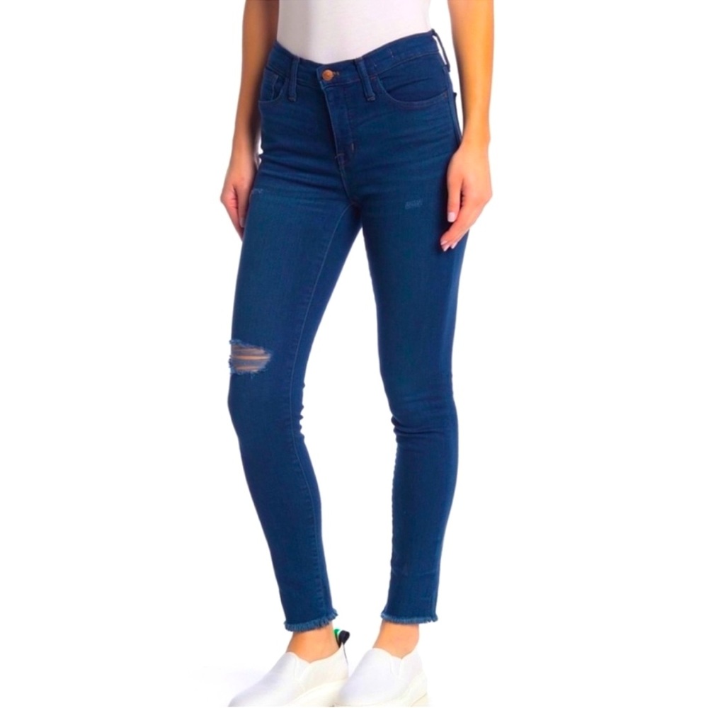 Madewell Roadtripper distressed raw hem jeans, size P25, comfortable & classic